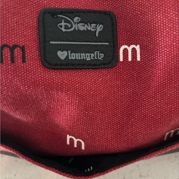 Disney Loungefly Mickey and Minnie Duffle Bag - Like New! - Picture 7 of 7